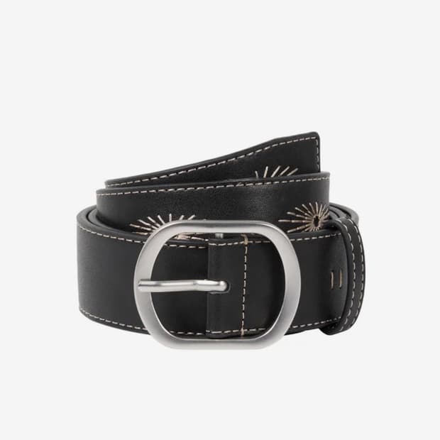 아캄 니들워크 스터드 벨트 Needlework Studded Belt