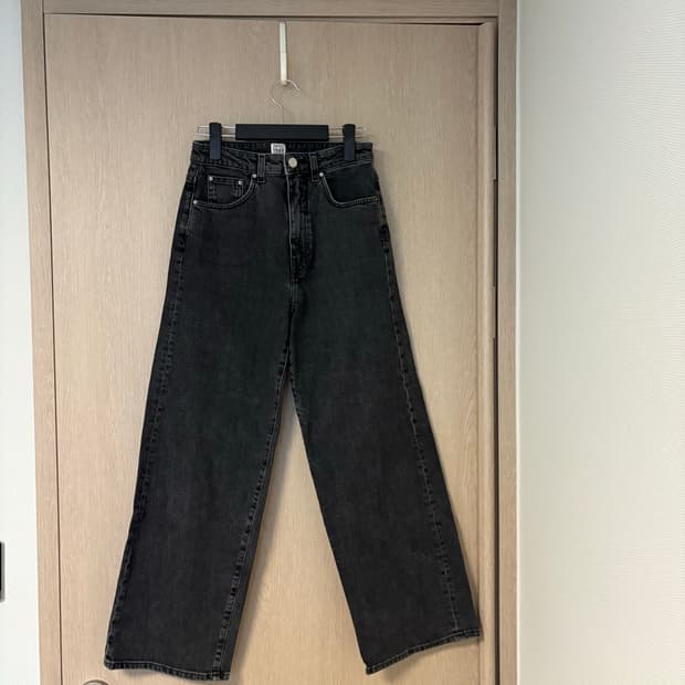 토템 페이디드 블랙 레귤러핏 