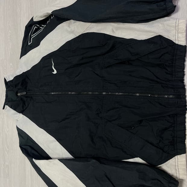 나이키90's 빅로고 오레오자켓
