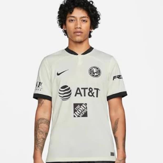 클럽 아메리카 어웨이 유니폼