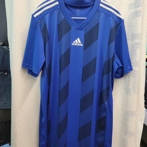 아디다스쿨리마 V넥 반팔티 남성 3XL