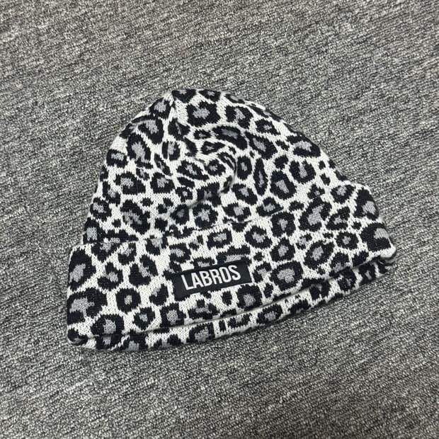 라브로스 레오파드 비니