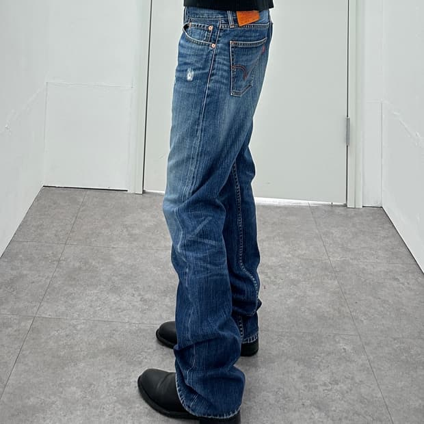 Levi’s 523 denim pants