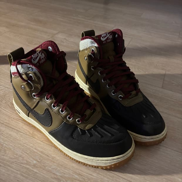 나이키 에어포스1 덕부츠 엄버