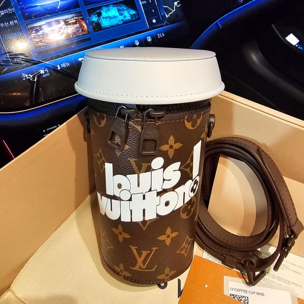 루이비통 버질아블로 한정판 커피컵 크로스백 (새상품)