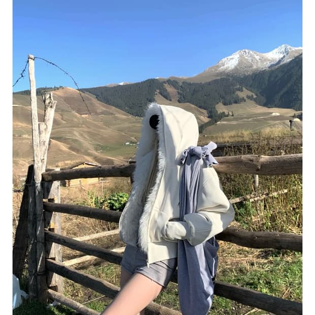 Rase le sol 인조 퍼 트림 후드 재킷