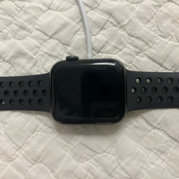 애플워치 se 44mm 스페이스 그레이