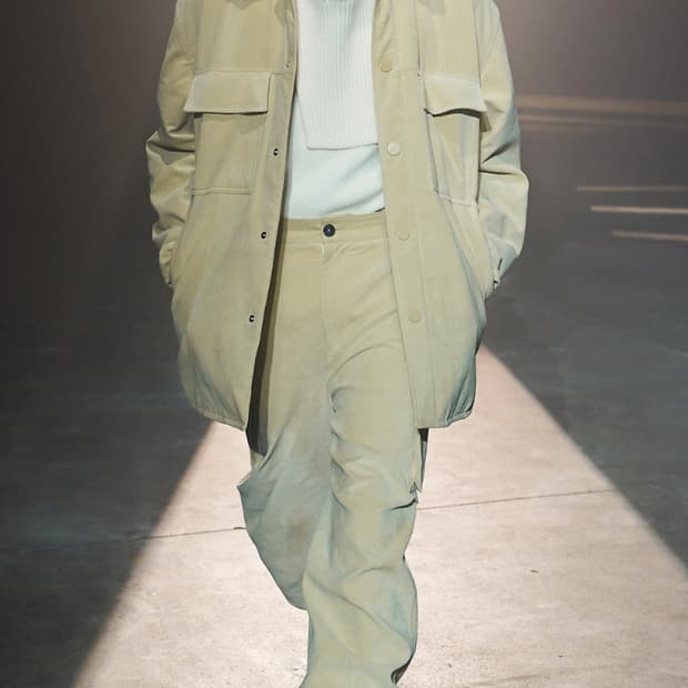 솔리드옴므 21fw 점퍼 벨벳 패딩 우영미 48