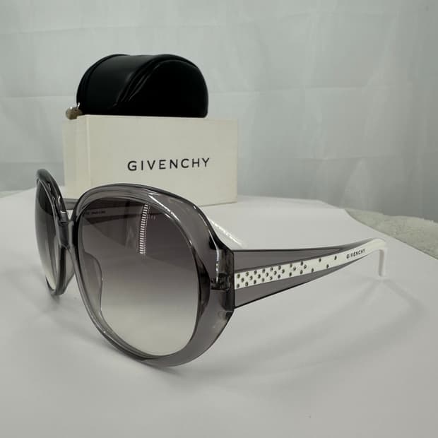 [새상품 무료배송] 정품 지방시 Made in Italy 선글라스