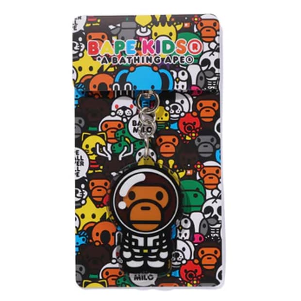 [OS] 베이프 베이비마일로 우주인 키링