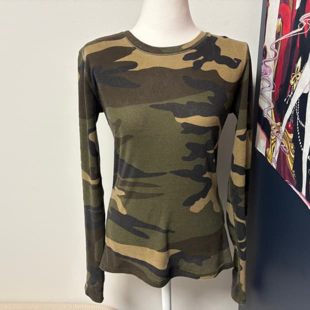 브랜디멜빌 카모 슬림 티셔츠 롱슬리브 