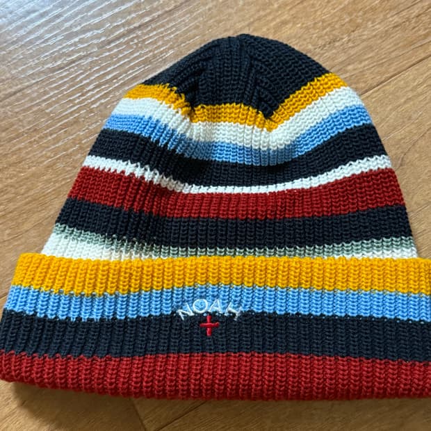 노아 스트라이프 비니