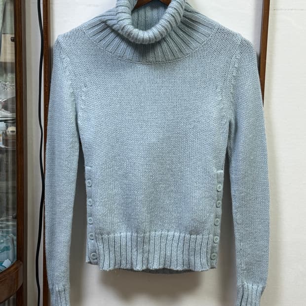 블루 솜사탕 목폴라니트