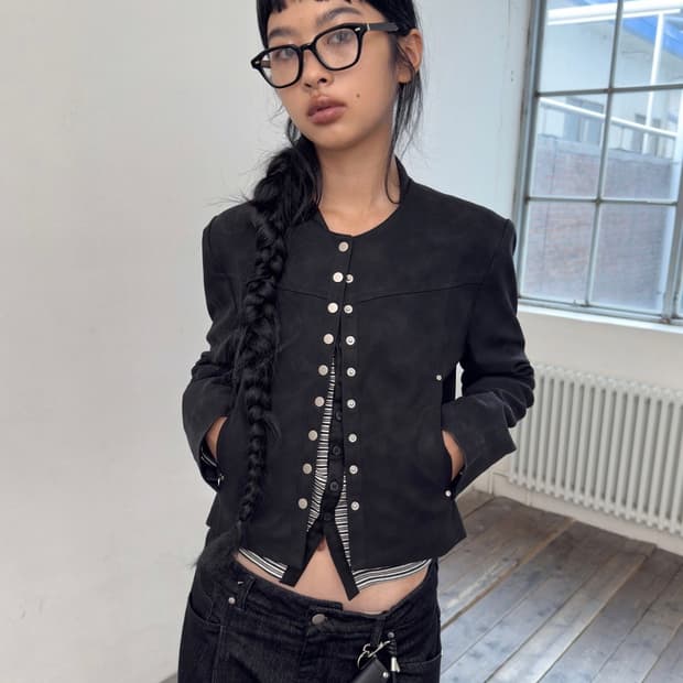 포르테나 스웨이드 크롭 자켓