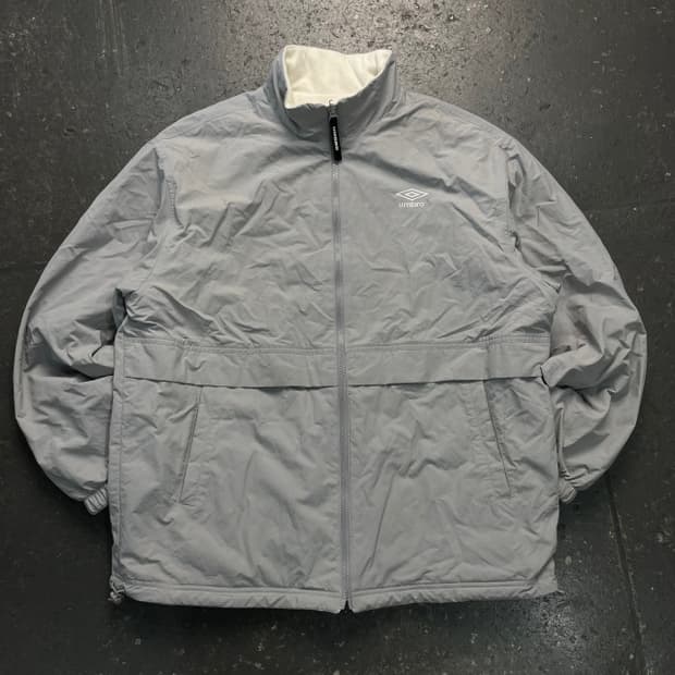 105 엄브로 리버시블 후리스 자켓