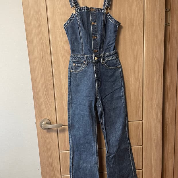 게스 멜빵 부츠컷