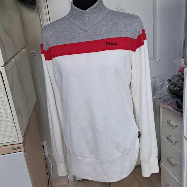 타이틀리스트 여성 방풍넥폴라 니트 L(95)약66~날씬77