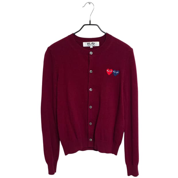 꼼데가르송 플레이 여성 라운드넥 가디건 버건디
