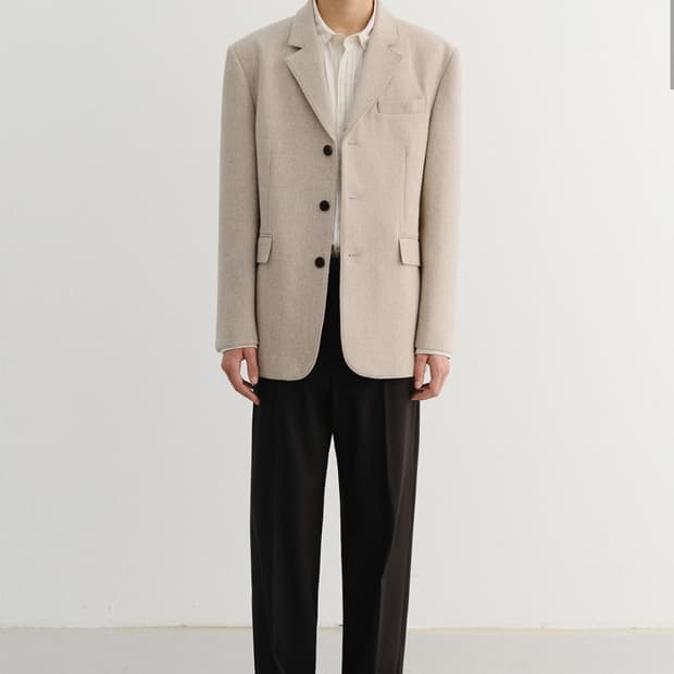 던스트 3버튼 캐시미어 자켓