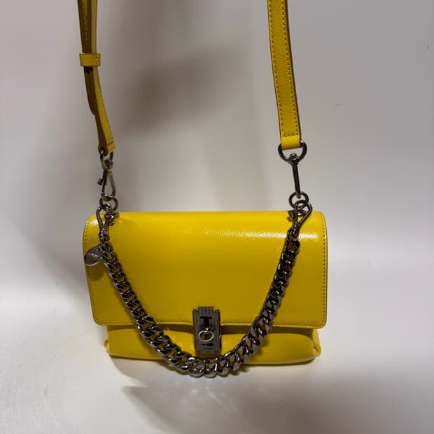 분크 바게트 체인 숄더백 옐로우 미니