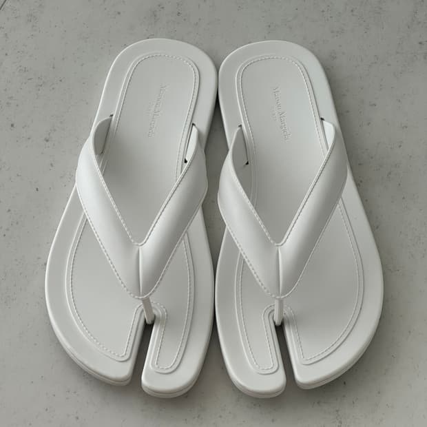 메종마르지엘라 플립플랍