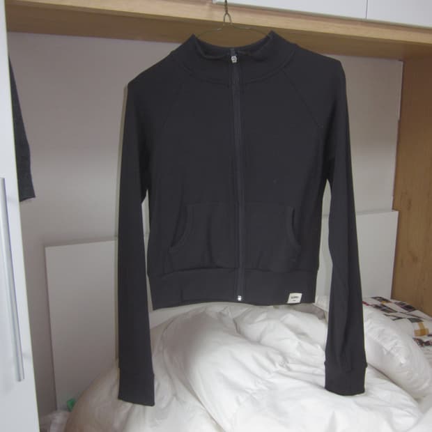 글로니 클래식 립 트랙 집업 차콜