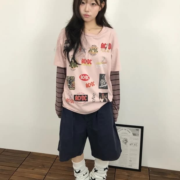 Pull&Bear AC/DC Pink Collage Tee