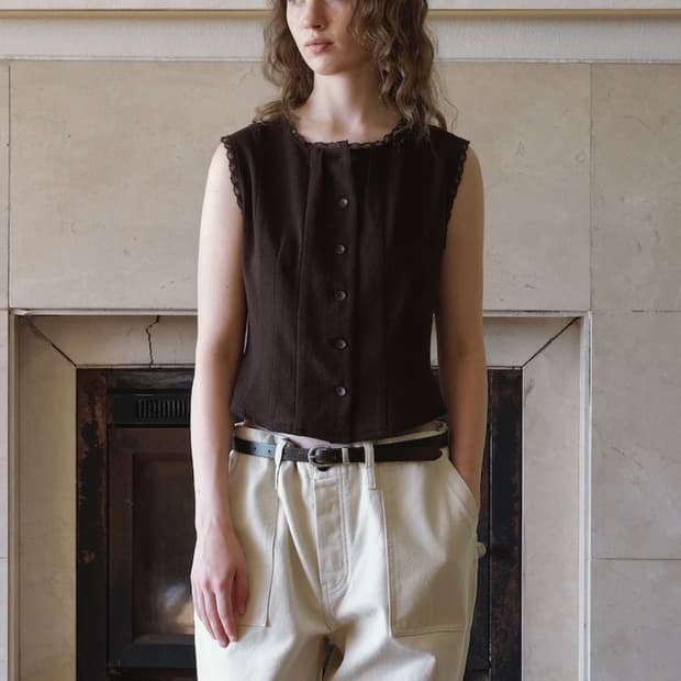 비아플레인 비아 보리스 버튼 베스트 (브라운)