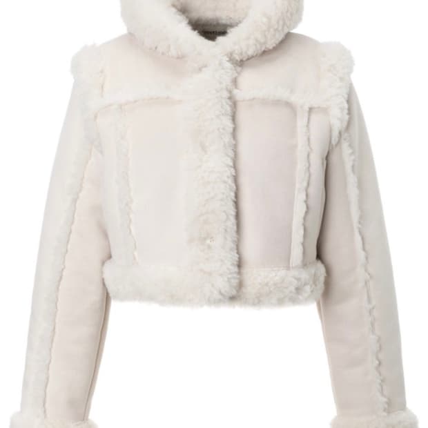 쓰리타임즈 베이비 퍼 후디 무스탕