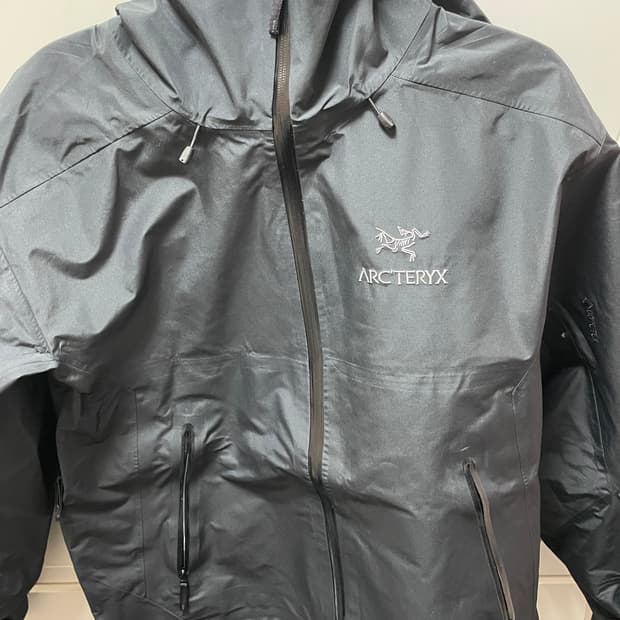 아크테릭스 베타 AR 자켓 블랙