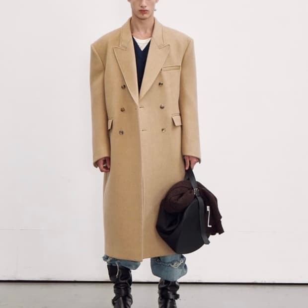 렉토 23FW 로버펠트 오버사이즈드 테일러드 더블코트