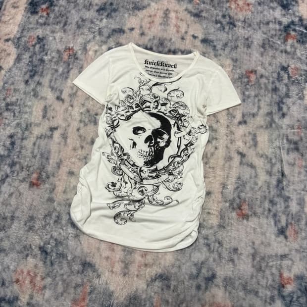 Knick knock skull printing shirring top