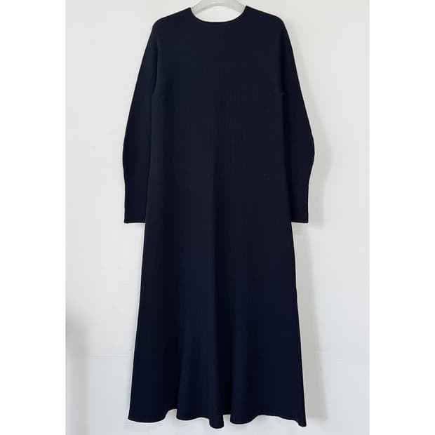 타임 TIME 네이비 울100 니트 원피스
