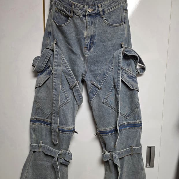 <볼칸앤아프로디테(VOLCAN&APHRODITE)>연청 데님 카고 와이드