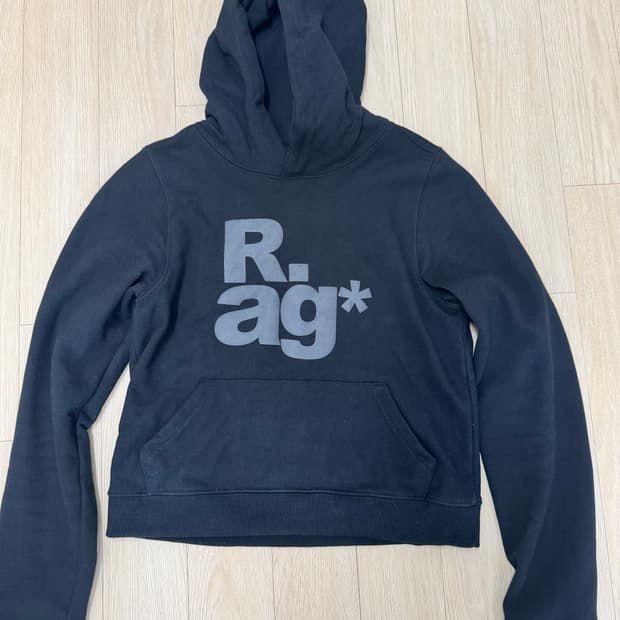 더콜디스트모먼트 우먼 후드티