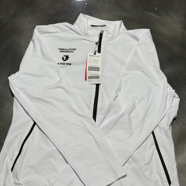 블랙야크 트레이닝복