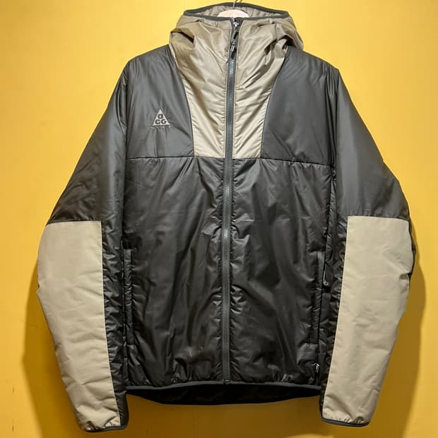 [L] 나이키 ACG 프리마로프트 경량 후드 패딩