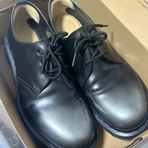 닥터마틴 실버 아카디아 280