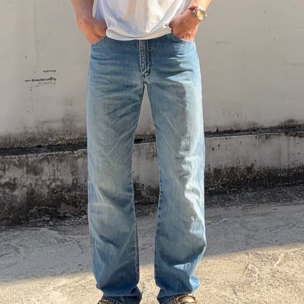 Wrangler 13MWZ Straight Denim Jeans