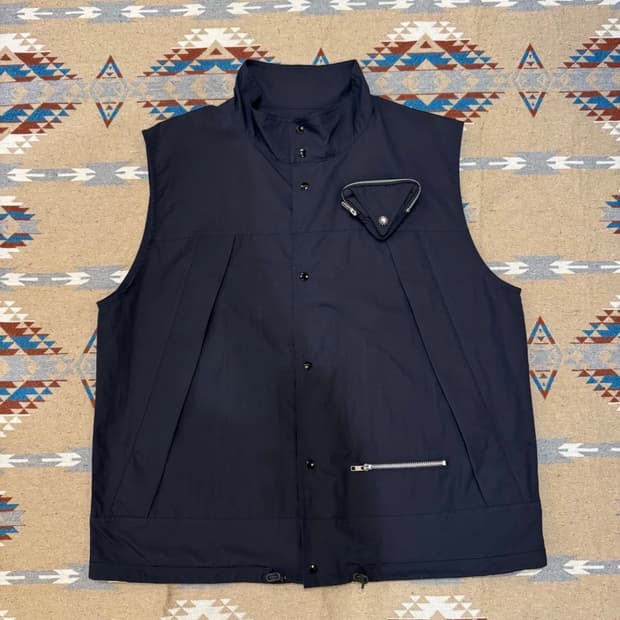 [50][XL] 토가 비릴리스 나일론 테프타 베스트 블랙