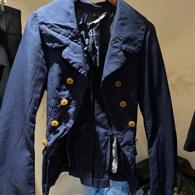 꼼데가르송 버튼 자켓