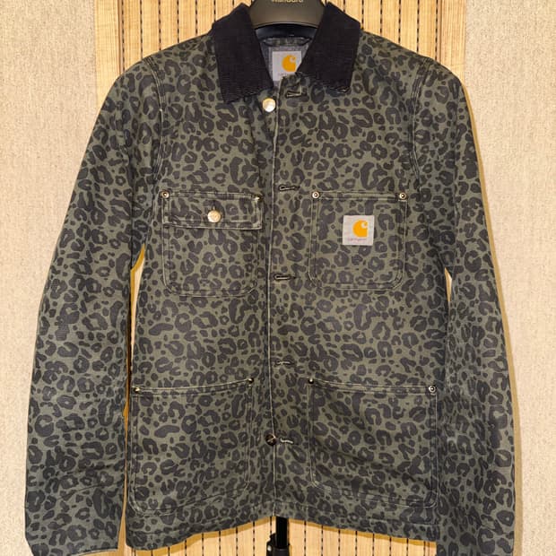 Carhartt 레오파드 초어자켓