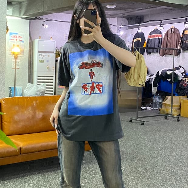 빈티지 아키라 오토바이 그래픽 반팔티셔츠B4974