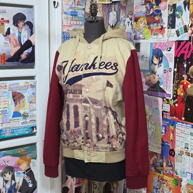 엠엘비 뉴욕 양키스 베이지 빈티지 프린팅 바시티 자켓