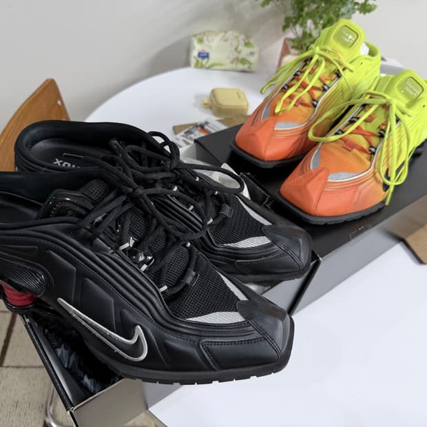 나이키 x 마틴로즈 샥스 mr4 m285(w11.5) 블랙,오렌지