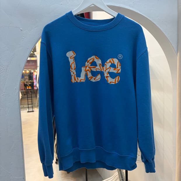Lee 빅로고 맨투맨