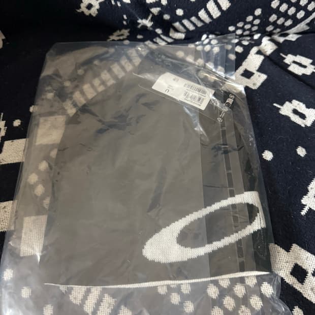 오클리 비니 ELLIPSE 블랙/화이트