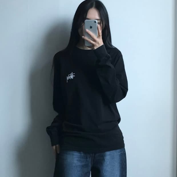 스투시 스탁로고 블랙 롱슬리브 긴팔티