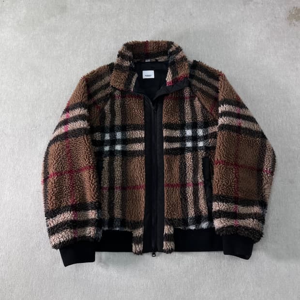 100 버버리 21FW 노바체크 캐시미어 양털 플리스 자켓