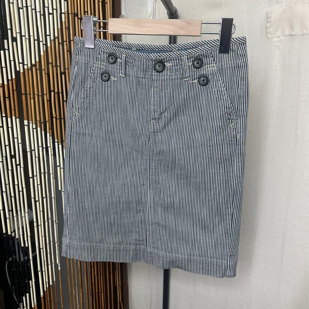 button point cotton skirt